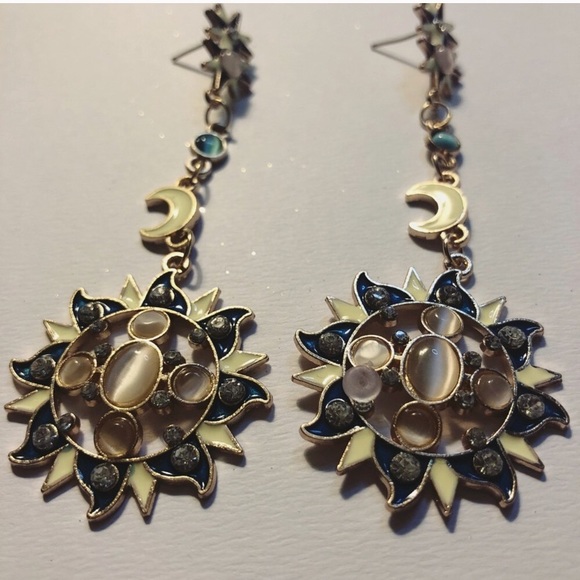 Free People Jewelry - Celestial Dangle Drop Earrings